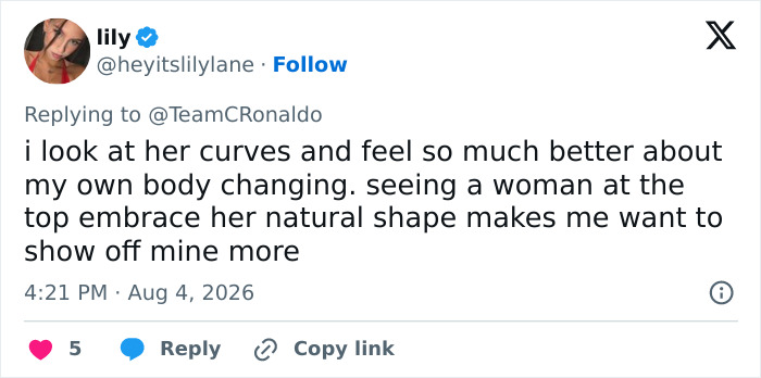 Social media comment supporting Georgina Rodriguez and her yacht photos, embracing natural body shape.