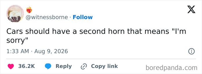 Funny tweets: a tweet suggesting cars need a second horn for apologies.
