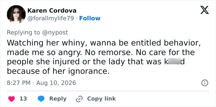 Screenshot of a tweet discussing the woman's blasé behavior at the police station. Screenshot of a tweet discussing the woman's blasé behavior at the police station.