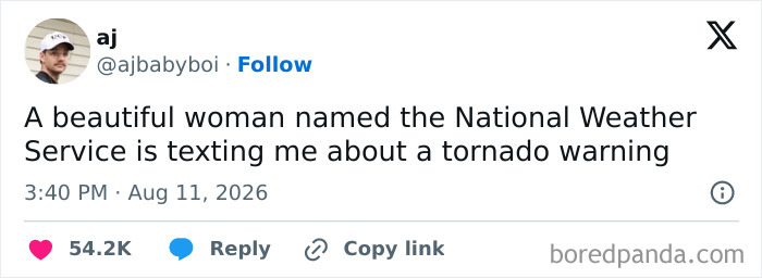 Funny tweets about a tornado warning and the National Weather Service, keeping the good mood during August.