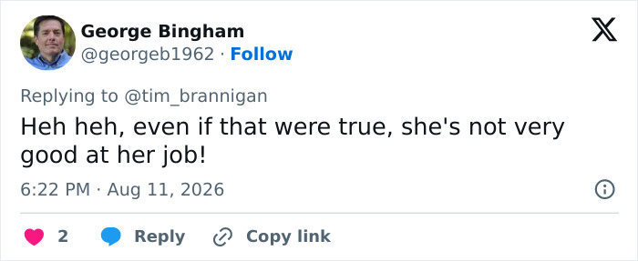 Tweet by George Bingham, commenting on the mystery woman's strange gesture and job performance. Tweet by George Bingham, commenting on the mystery woman's strange gesture and job performance.