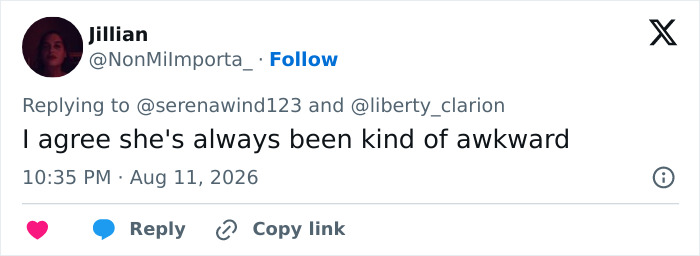 Screenshot of a fan's tweet about Kristen Stewart's unsettling appearance on Jimmy Fallon, agreeing she's always been awkward.