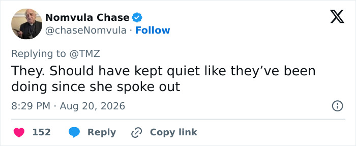 A tweet by Nomvula Chase suggesting Neutrogena should have remained silent about the Hayden Panettiere controversy. A tweet by Nomvula Chase suggesting Neutrogena should have remained silent about the Hayden Panettiere controversy.