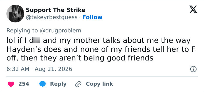 Screenshot of a tweet reacting to Ruby Rose sharing Hayden Panettiere's private texts. Screenshot of a tweet reacting to Ruby Rose sharing Hayden Panettiere's private texts.