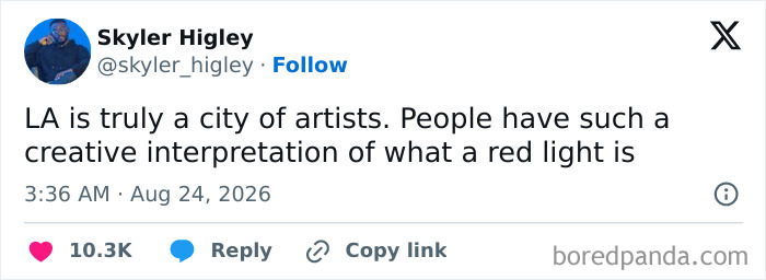 Funny tweet about LA drivers and red lights, one of many funny tweets from August.