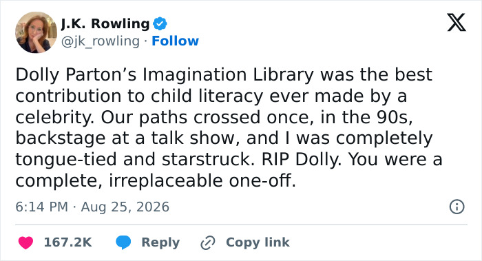 Screenshot of J.K. Rowling's tweet about Dolly Parton's passing, sparking controversial opinions. Screenshot of J.K. Rowling's tweet about Dolly Parton's passing, sparking controversial opinions.