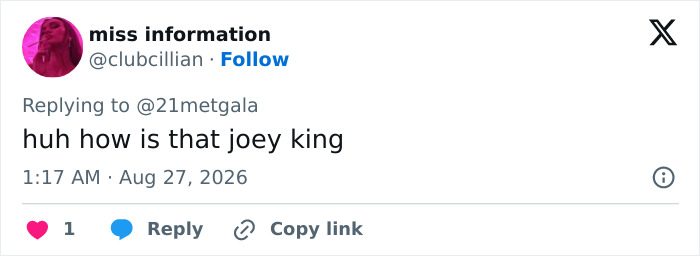 Tweet questioning if the image is actually Joey King, amidst plastic surgery accusations. Tweet questioning if the image is actually Joey King, amidst plastic surgery accusations.
