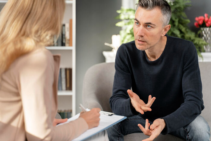 A man explains his experience of walking out without his therapist during a therapy session.