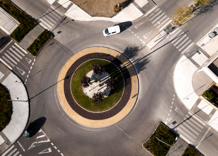 Can I Legally Go Around A Roundabout As Many Times As I Want?