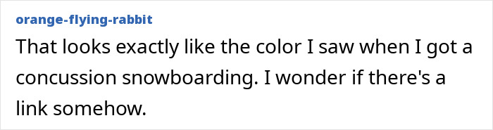 A user comment describing seeing a similar new color after a snowboarding concussion.