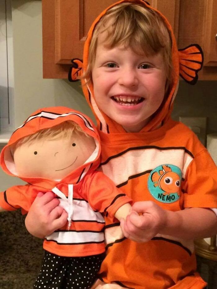 This Woman Continues To Create Custom Dolls That Celebrate Every Child’s Uniqueness (25 New Pics)