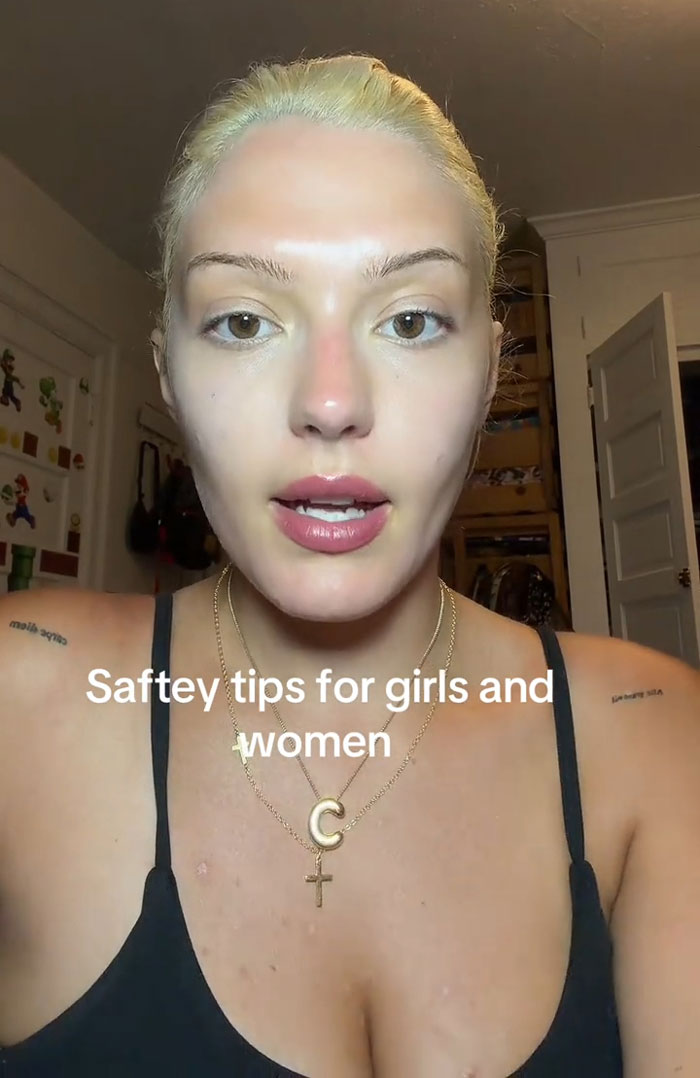 Influencer sharing safety tips to help women stay safe in tricky situations. Influencer sharing safety tips to help women stay safe in tricky situations.