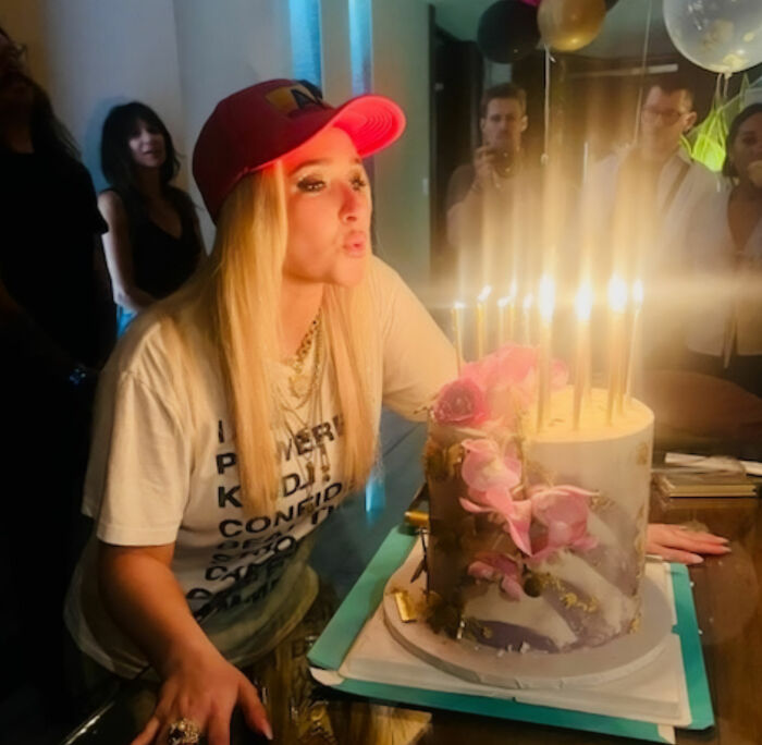 Hayden Panettiere celebrates her 36th birthday with a cake and candles. Her childhood history resurfaces.
