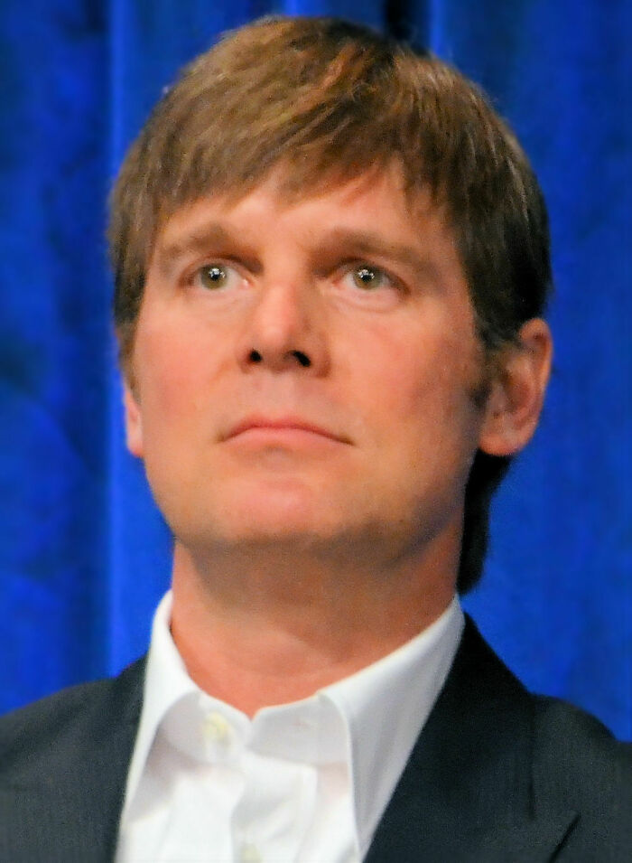 Actor Peter Krause, 61
