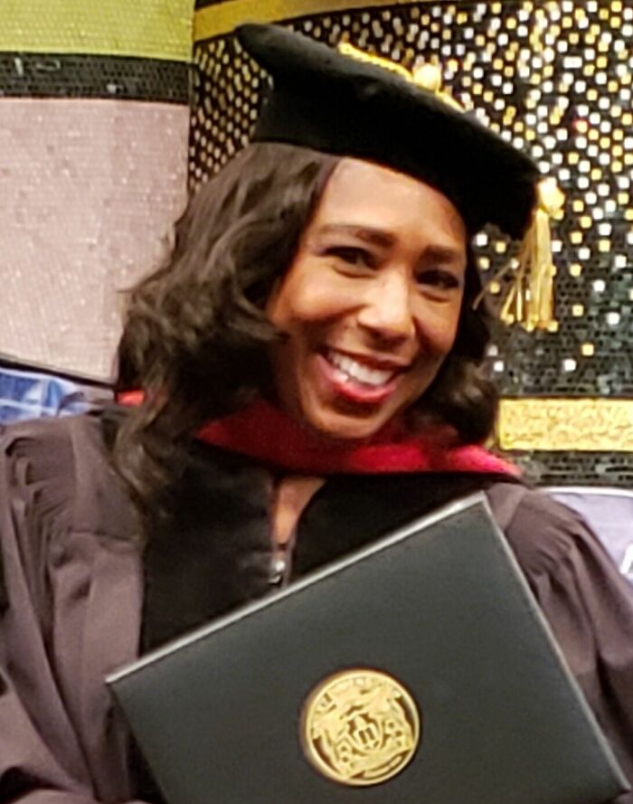 Actress Dawnn Lewis, 65