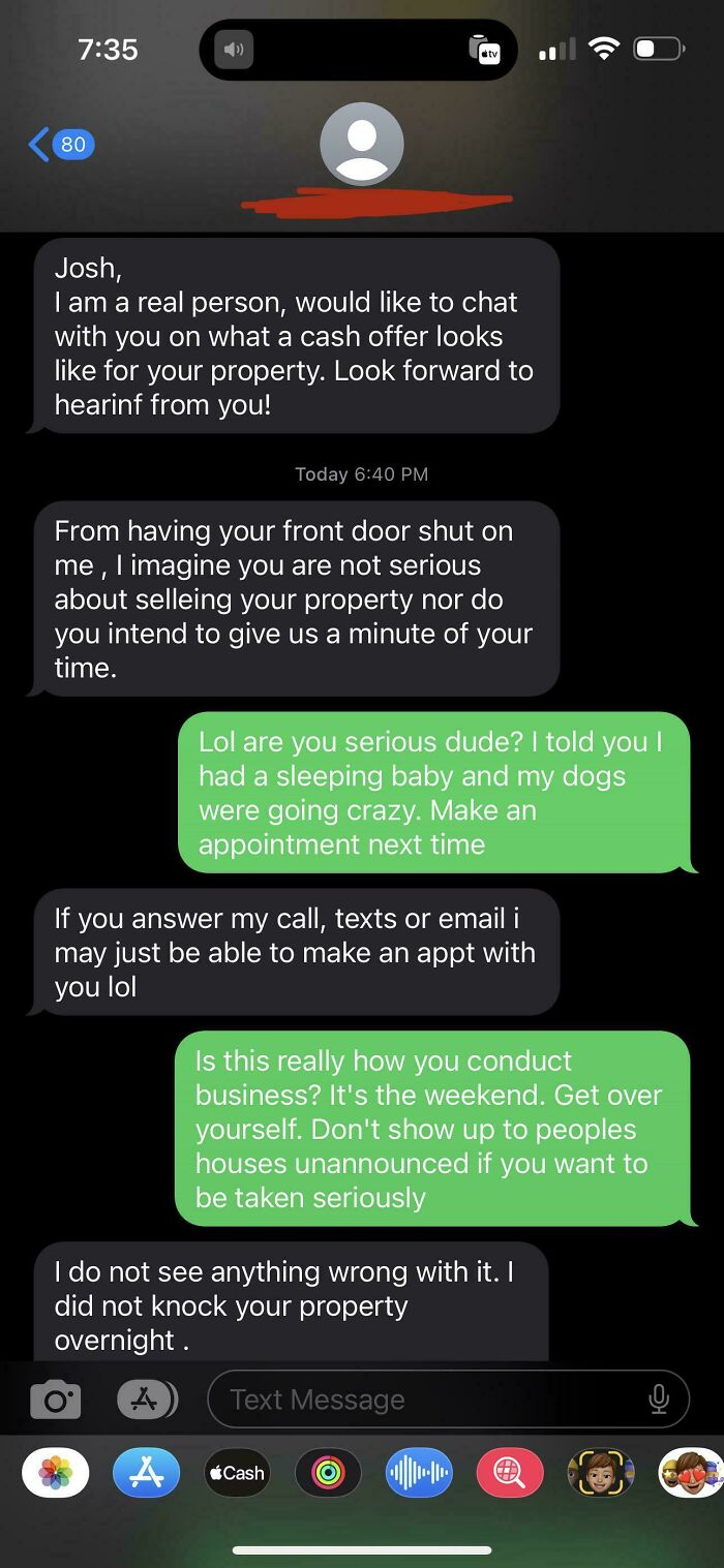 Text messages show an entitled real estate agent harassing a homeowner for property access, highlighting entitled folks.