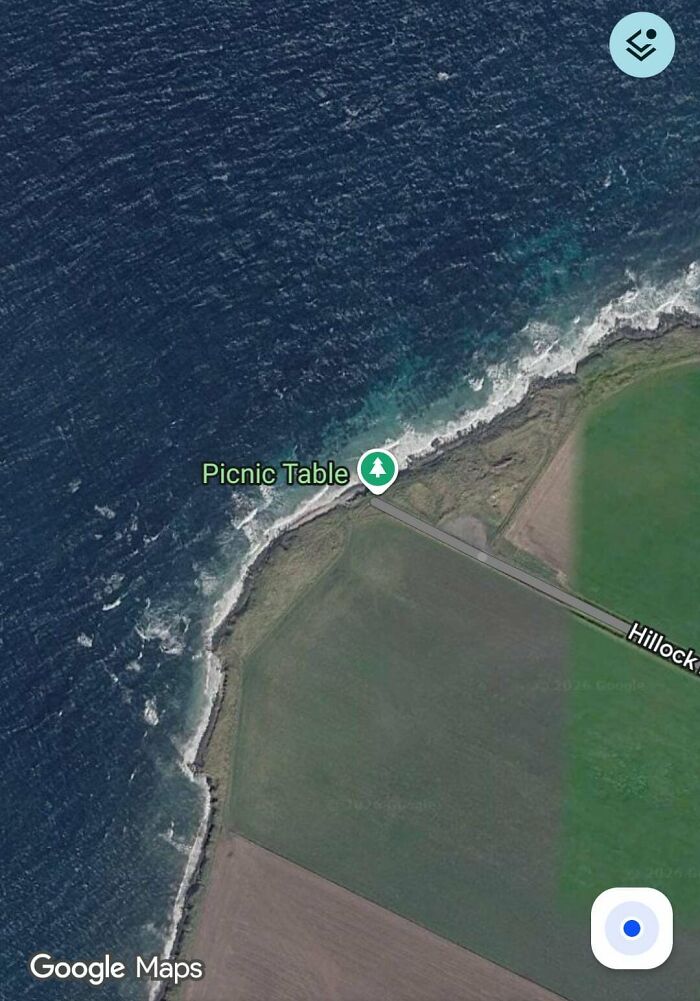 Odd things on Google Maps: A picnic table pin located right at the edge of a cliff overlooking the ocean.