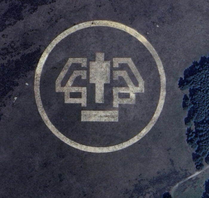 Odd things on Google Maps: a large, intricate symbol or crop circle etched into a field.