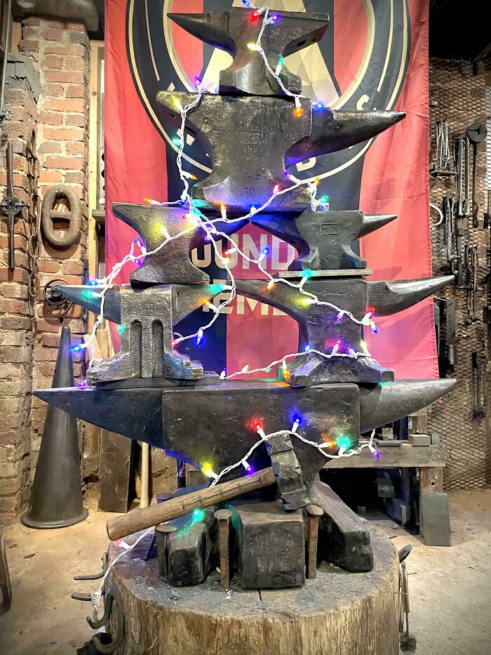 My 900-Pound Christmas Tree