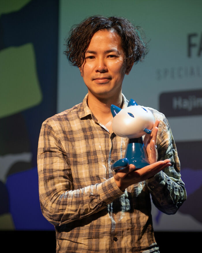 Japanese Illustrator Hajime Isayama, 40