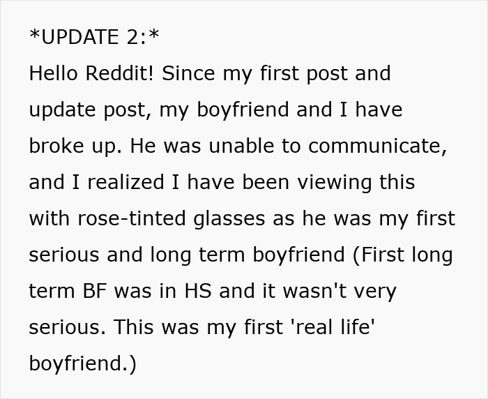 Woman Loses Rose-Tinted Glasses For BF After He Mocks Her Leg Hair Due To His Friends' Comments Woman Loses Rose-Tinted Glasses For BF After He Mocks Her Leg Hair Due To His Friends' Comments