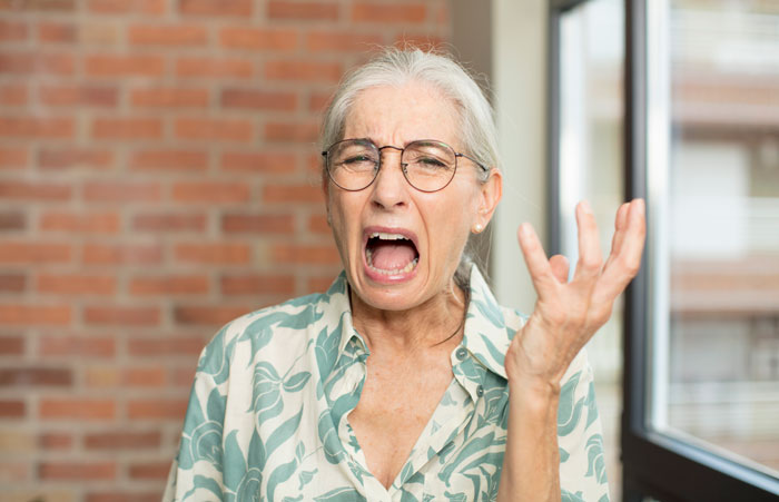 Mom Insults Her Abandoned Son, Then Has The Nerve To Try And Dig Her Claws Into His Inheritance Mom Insults Her Abandoned Son, Then Has The Nerve To Try And Dig Her Claws Into His Inheritance