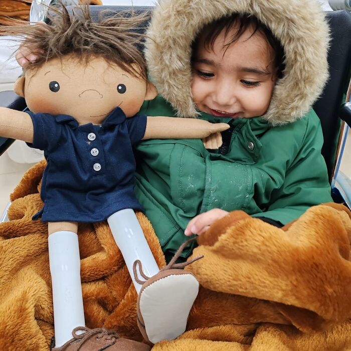 This Woman Continues To Create Custom Dolls That Celebrate Every Child’s Uniqueness (25 New Pics)