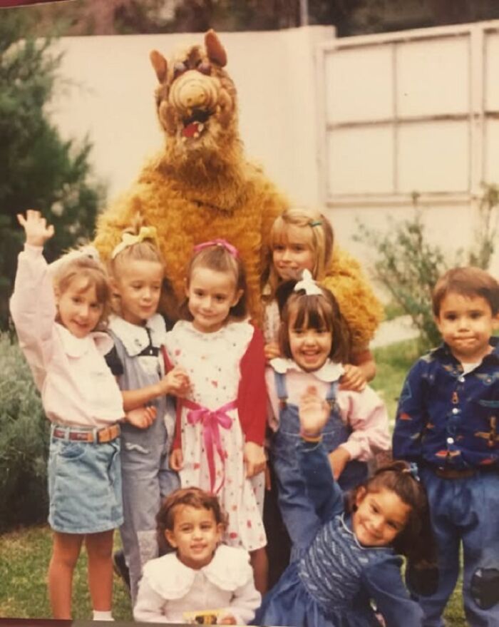 31 Childhood Photos That Prove Old-School Mascots Were Absolutely Terrifying