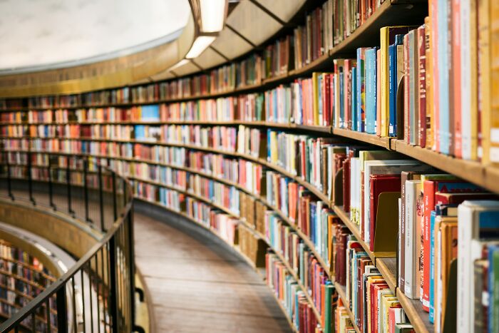 79 Random Bits Of Insider Knowledge From Different Industries To Change How You See The World