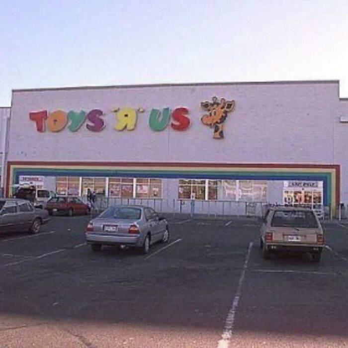 A Toys R Us store, evoking nostalgia for the magic of the 90s and 00s.