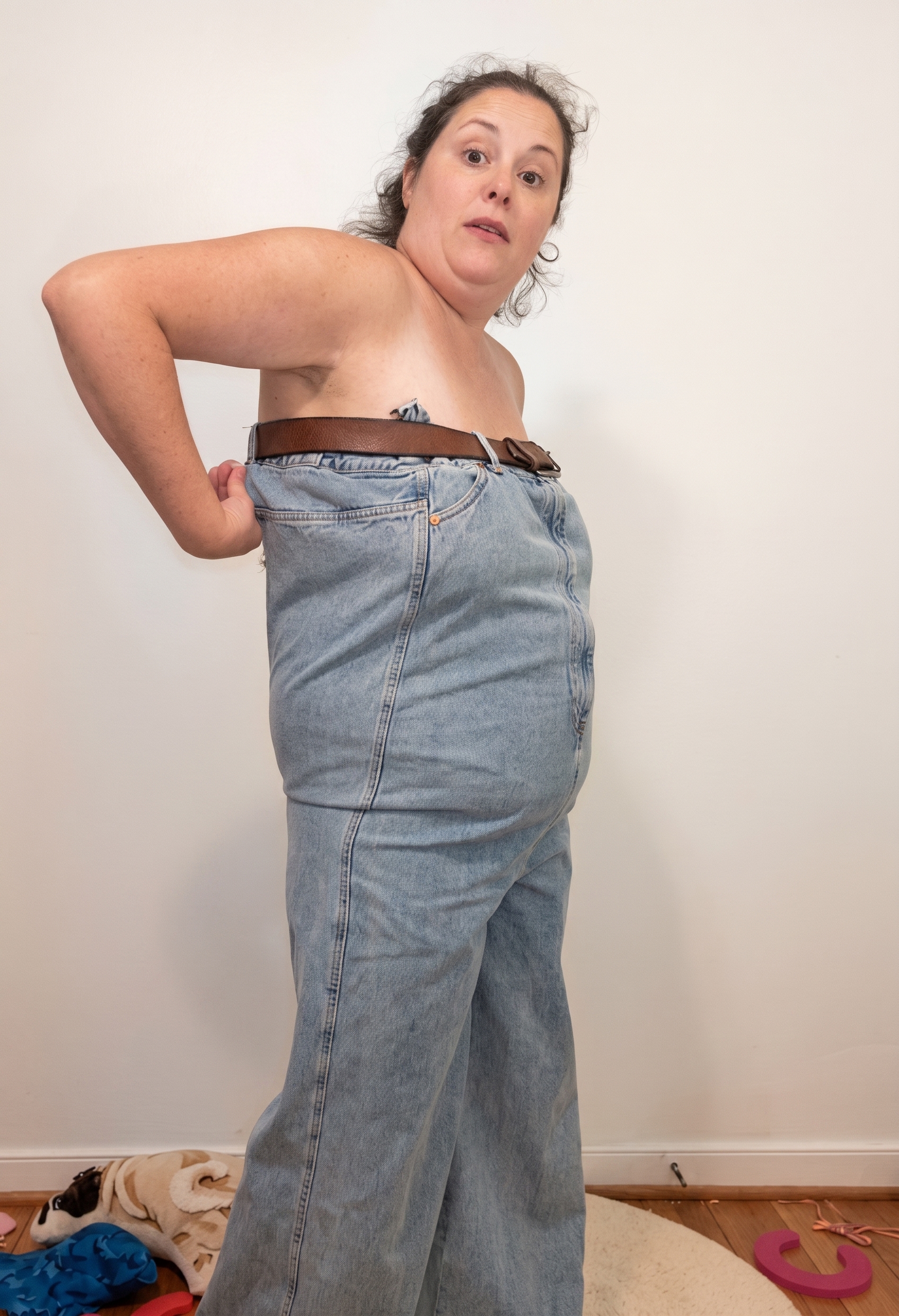12M People Are Losing It Over This Woman’s Demonstration Of Ridiculous Denim Jumpsuit 12M People Are Losing It Over This Woman’s Demonstration Of Ridiculous Denim Jumpsuit