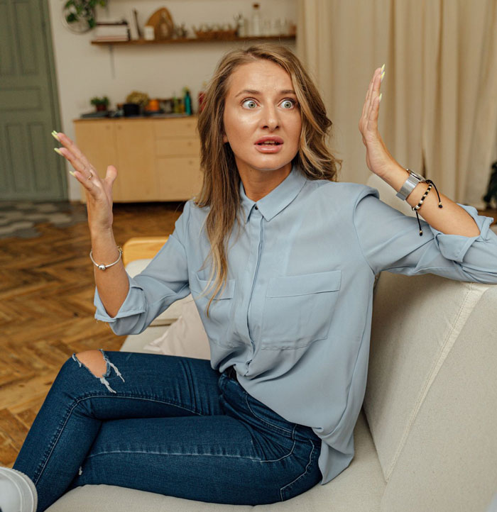Entitled Mom Expects Nanny To Reschedule Her Life-Saving Surgery, Gets A Harsh Reality Check Entitled Mom Expects Nanny To Reschedule Her Life-Saving Surgery, Gets A Harsh Reality Check