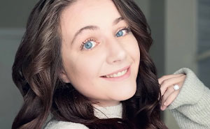23YO Mother Of Four Gets Unexpected Down Syndrome Diagnosis, Says Her Kids Led To Answers