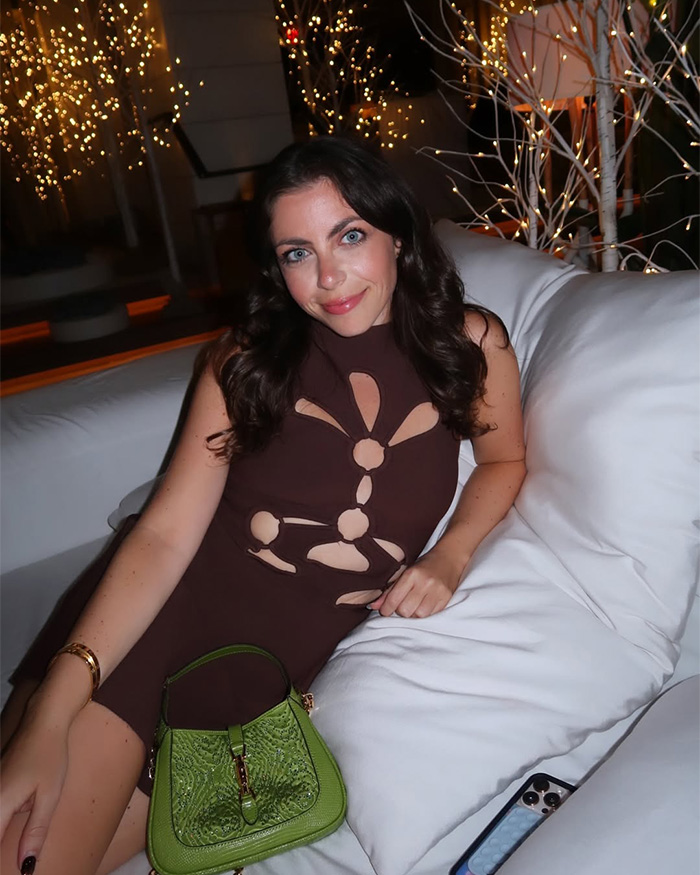 A reality star's daughter, smiling, showcasing her transformation after losing 50lbs on a weight loss substance. A reality star's daughter, smiling, showcasing her transformation after losing 50lbs on a weight loss substance.