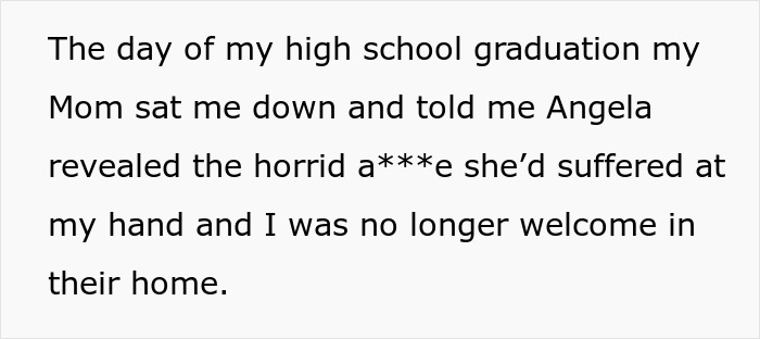 A screenshot of a text describing a woman's mom revealing a***e from a toxic sister, leading to her being unwelcome at home. A screenshot of a text describing a woman's mom revealing a***e from a toxic sister, leading to her being unwelcome at home.