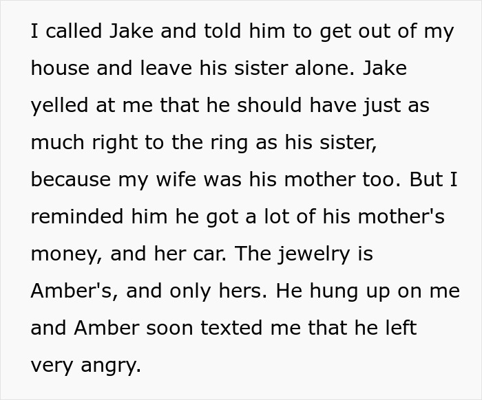 Son steals family heirloom to propose, escalating a family conflict over the ring. Son steals family heirloom to propose, escalating a family conflict over the ring.