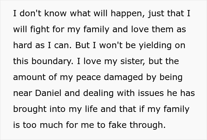 Woman Won’t Play MOH For Twin And Her Childhood Bully, Fam Asks Questions As The Truth Comes Out Woman Won’t Play MOH For Twin And Her Childhood Bully, Fam Asks Questions As The Truth Comes Out