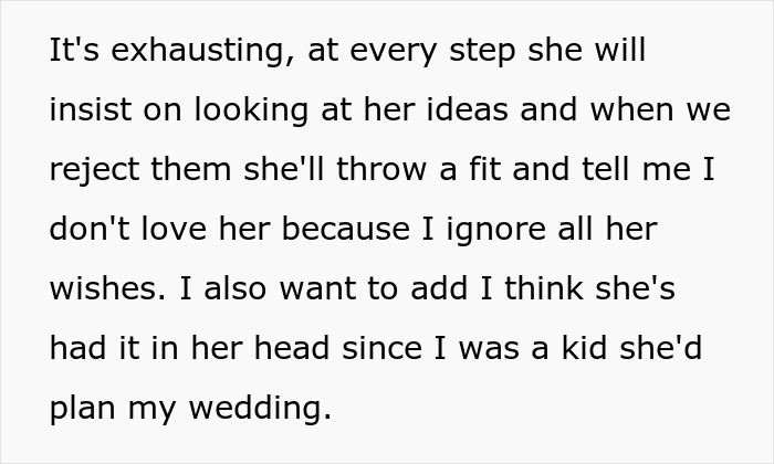 Mom Exposes Herself As A Homophobe After Trying To Take Over Daughter's Wedding Mom Exposes Herself As A Homophobe After Trying To Take Over Daughter's Wedding