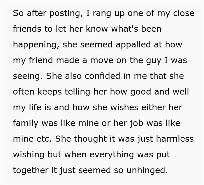 Woman Notices Her Friend Keeps Acting Stranger And Stranger, Finally Understands Why Woman Notices Her Friend Keeps Acting Stranger And Stranger, Finally Understands Why