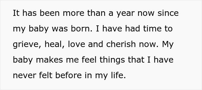 A Reddit post reflecting on a year since having a baby with Down Syndrome, sharing feelings of love.
