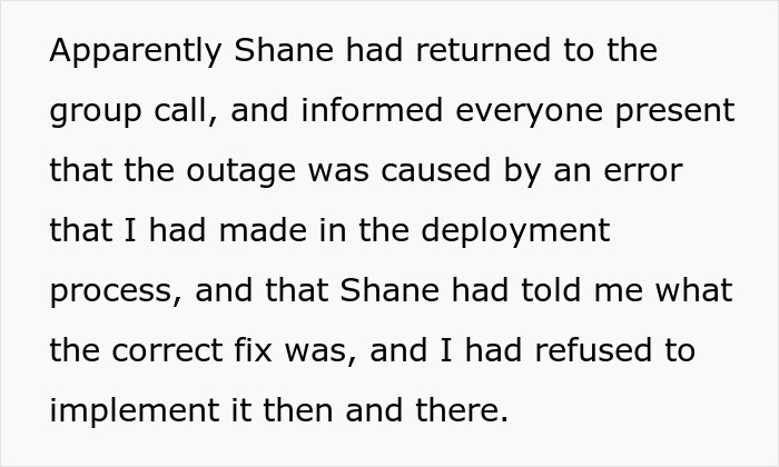 A screenshot showing text about a workplace bully stealing credit for his colleague's work and getting caught. A screenshot showing text about a workplace bully stealing credit for his colleague's work and getting caught.