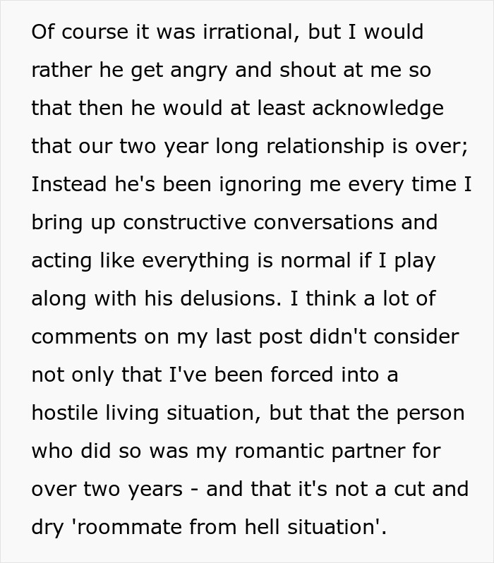 A screenshot of text describing a relationship with a man who plays his friends against each other. A screenshot of text describing a relationship with a man who plays his friends against each other.