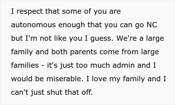 Woman Won’t Play MOH For Twin And Her Childhood Bully, Fam Asks Questions As The Truth Comes Out Woman Won’t Play MOH For Twin And Her Childhood Bully, Fam Asks Questions As The Truth Comes Out