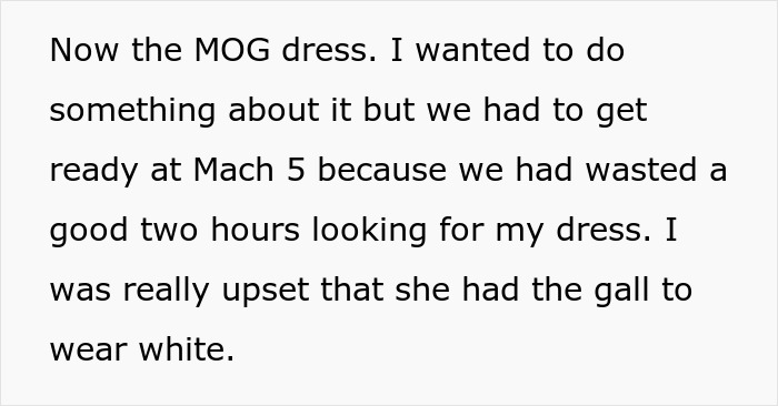 Wedding Turns Dramatic As Wacky MIL Tries To Wear White And Steals Bride's Dress, Fails Miserably Wedding Turns Dramatic As Wacky MIL Tries To Wear White And Steals Bride's Dress, Fails Miserably