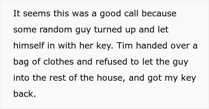 Screenshot of a Reddit post describing a man retrieving his house key after a woman moves in and disrespects boundaries.