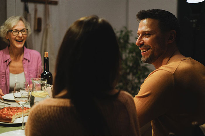 Future In-Laws Want A Submissive Daughter-In-Law, But They Pick The Wrong Bride Future In-Laws Want A Submissive Daughter-In-Law, But They Pick The Wrong Bride