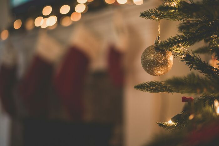 My Alcoholic Mom Just Ruined My 3-Year-Old's Christmas Eve And I'm Heartbroken