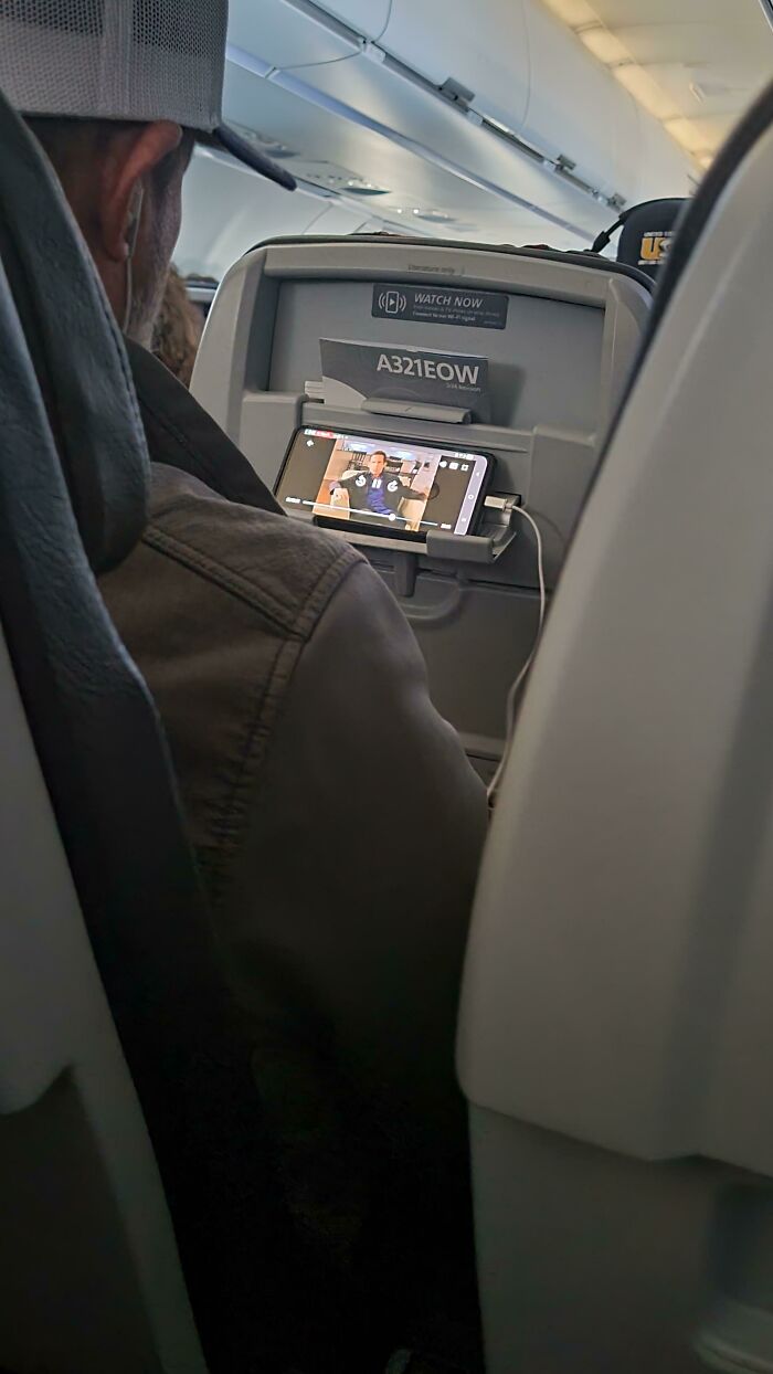 36 Entitled People Who Got A Reality Check At 30,000 Feet