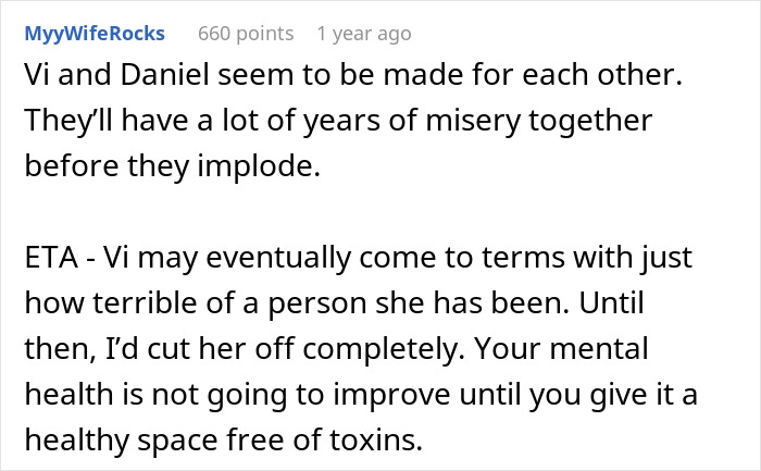 Woman Won’t Play MOH For Twin And Her Childhood Bully, Fam Asks Questions As The Truth Comes Out Woman Won’t Play MOH For Twin And Her Childhood Bully, Fam Asks Questions As The Truth Comes Out