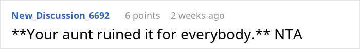 A comment emphasizing the Aunt ruined the free table tradition for everyone, she is not the A-hole.